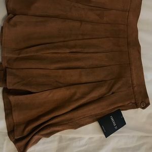 Forever 21 skirt, yellow. Size medium.